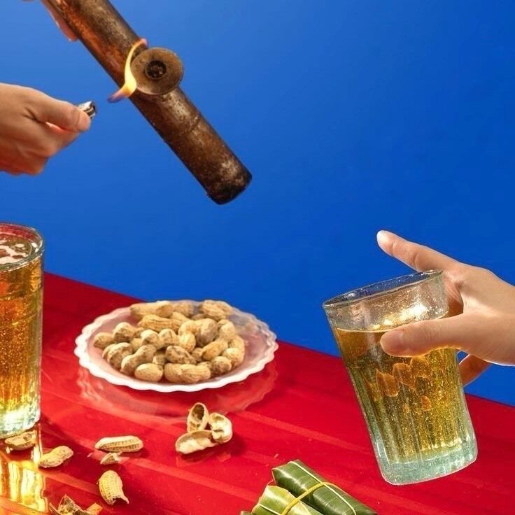 Drink Bia Hoi Hanoi like a local